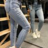 Queen Hearts Extra high waist jeans licht blauw