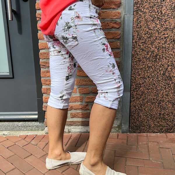 jewelly jeans capri met bloemenprint wit
