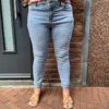 Monday premium slijtage plekken jeans blauw