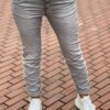 Karostar high waist jeans met knopensluiting lichtgrijs