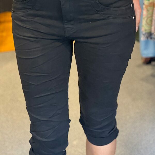 jewelly jeans capri zwart