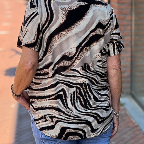 Travelstof blouse korte mouwen met zebra bruin