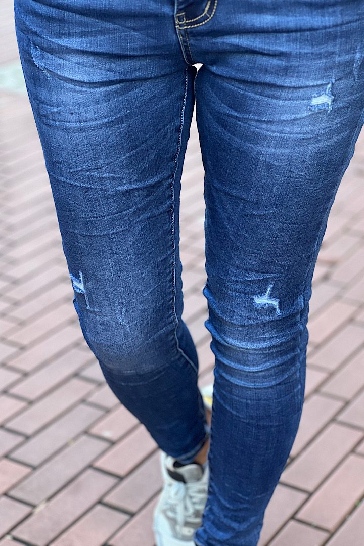 Jewelly jeans slijtage plekken donkerblauw