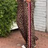 ´BY Swan´ broek leopard print met rode bies