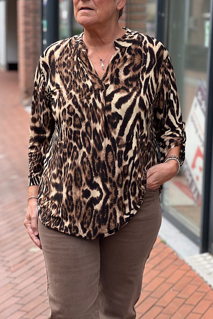 Travel blouse met print bruin