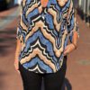 Travel blouse met print blauw/camel