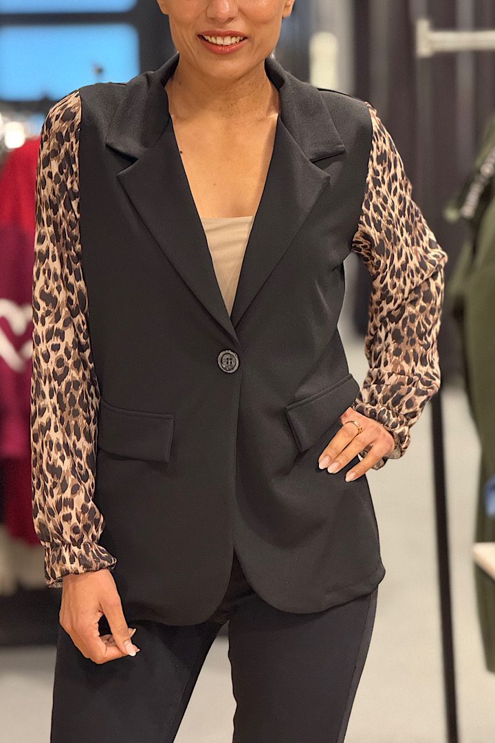 Musthave Leopard Sleeve Blazer