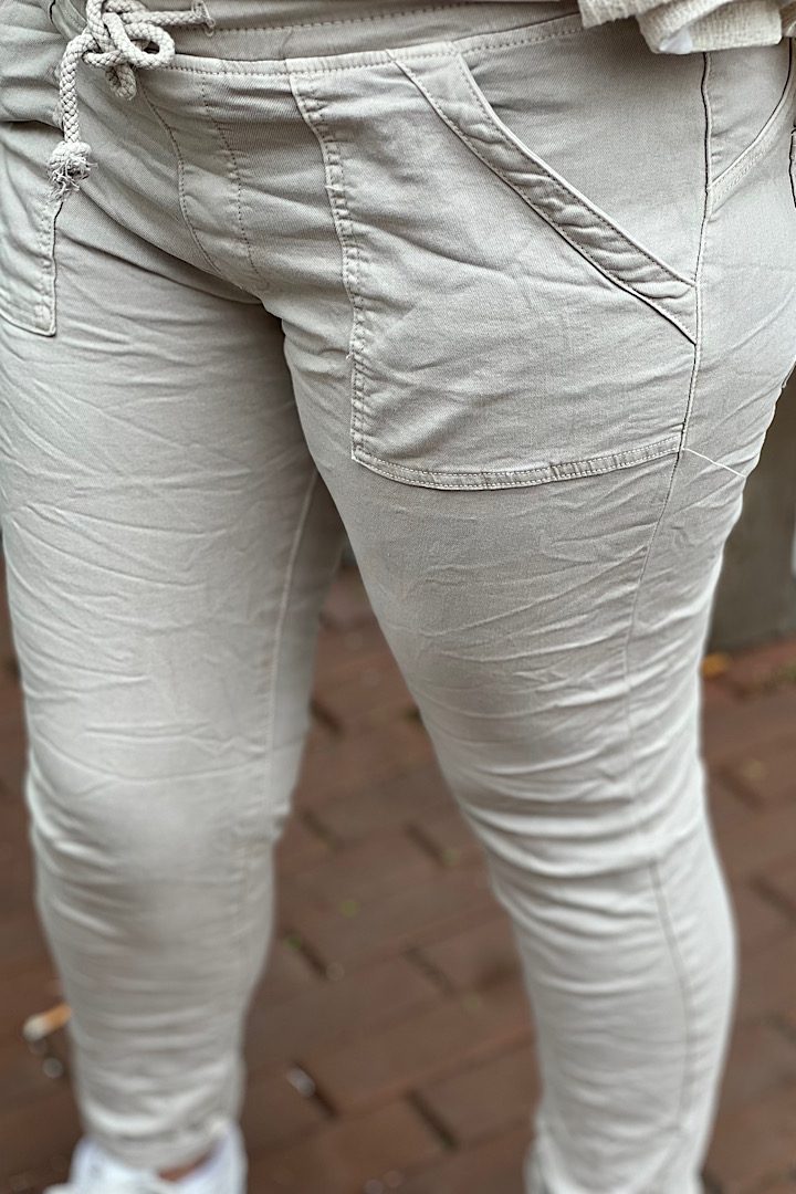 Melly & Co jogging jeans beige