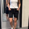 Jewelly jeans fancy Knopen short zwart