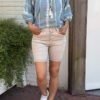 Jewelly jeans Fancy knopen short beige