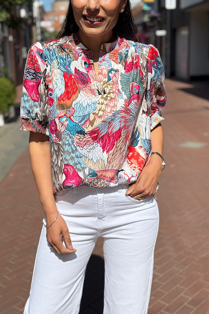 ´Musthave´ Top met Vogelprint