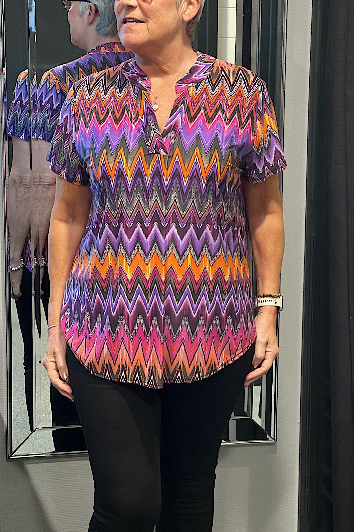 Travel blouse korte mouwen met zigzag paars