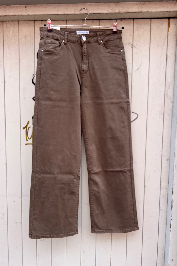 Goodies Jeans wide leg bruin