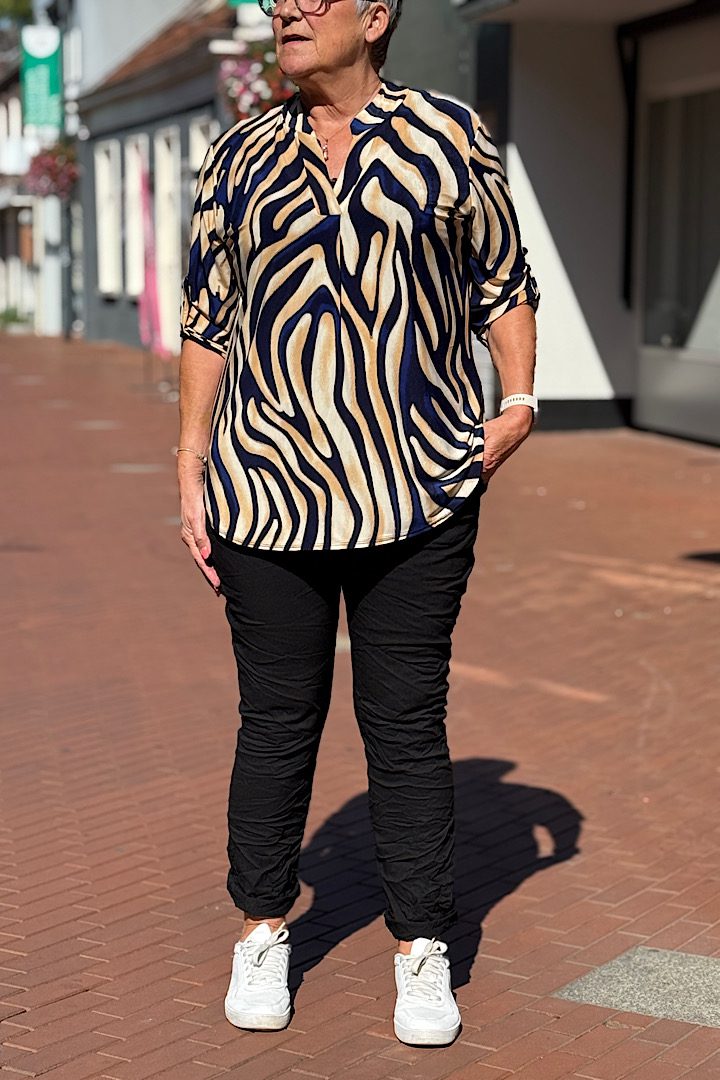 Travel blouse met print blauw/beige