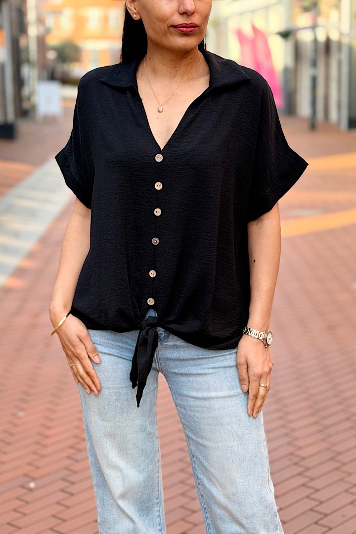 Blouse met knoopdetail