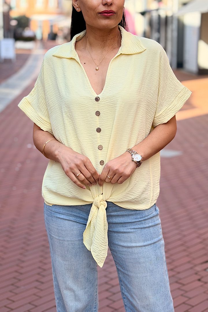 Blouse met knoopdetail