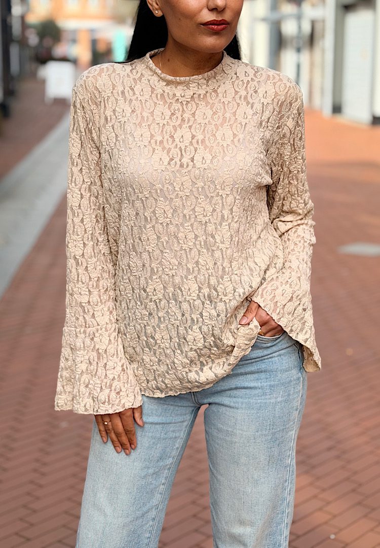 Lace Longsleeve Top